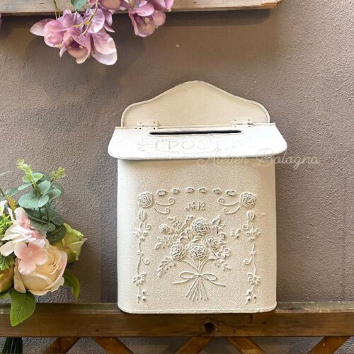 cassetta della posta - Clayre e eef - Atelier Bologna - shabby chic