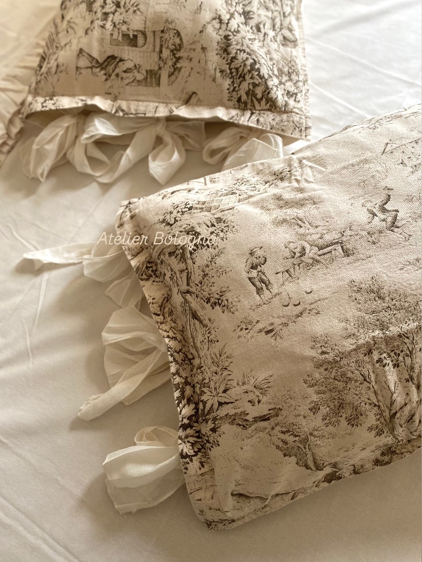 Set 2 copriguanciale Toile de Jouy, Made in Italy - immagine 2
