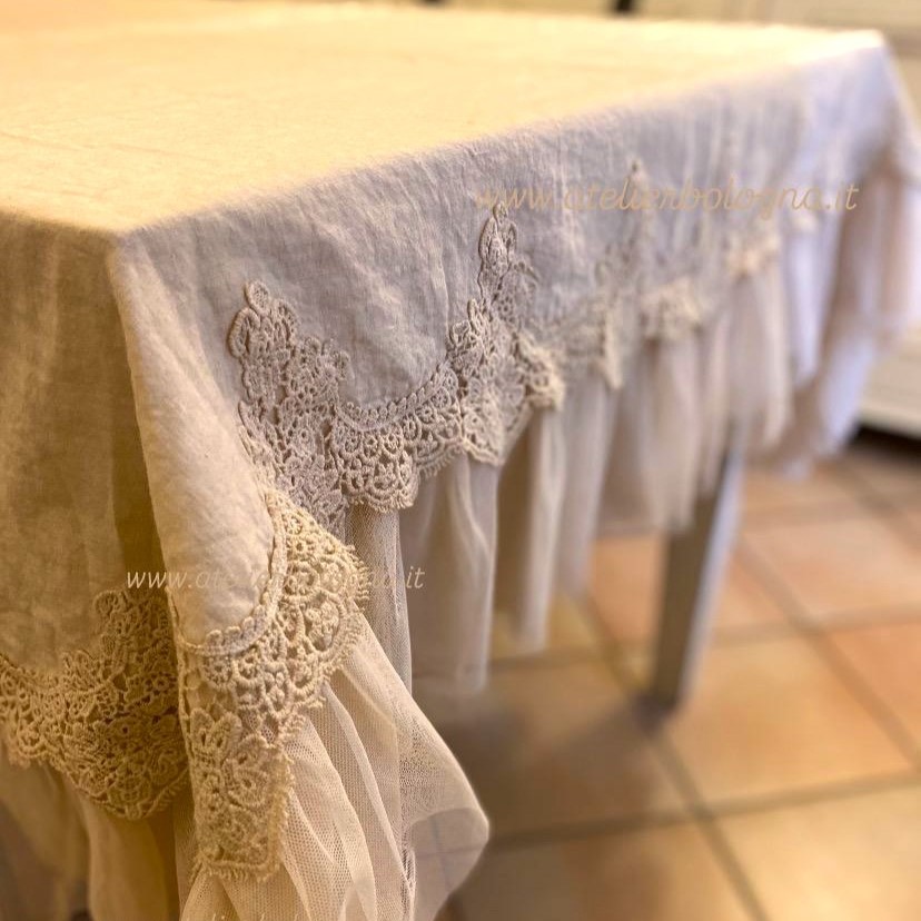 Tovaglia Etoile made in Italy, Opificio dei Sogni, Feelum Home Linen, Atelier Bologna