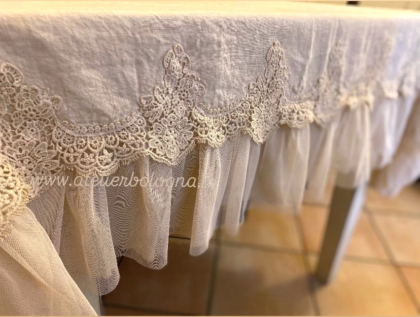 Tovaglia Etoile made in Italy, Opificio dei Sogni, Feelum Home Linen, Atelier Bologna