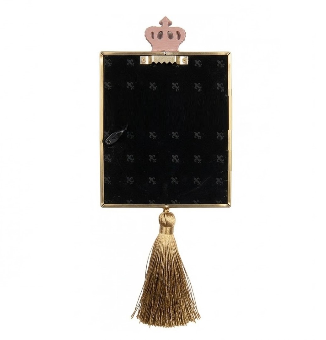 cornice con nappa, clayre e Eef, Atelier Bologna