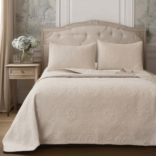 Boutis copriletto provenzale. Atelier Bologna, Made in Italy , Luxury