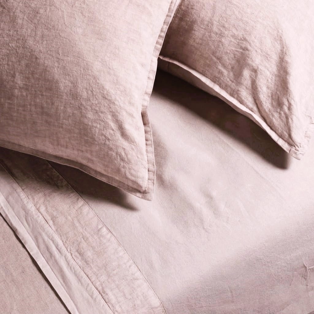 Completo letto Boreale Cotone e Lino, Atelier Bologna, Opificio dei Sogni, Made in Italy, Blanc Mariclò, Feelum Home Linen, Italy