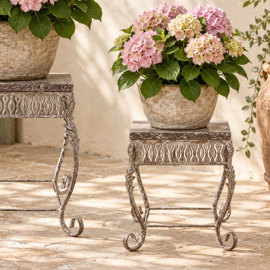 tavolino porta piante in ferro, Atelier Bologna, Shabby Chic